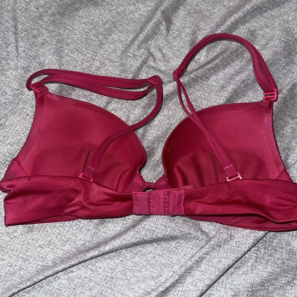 Victoria Secret Very Sexy Push Up Bra - Picture 2 of 5